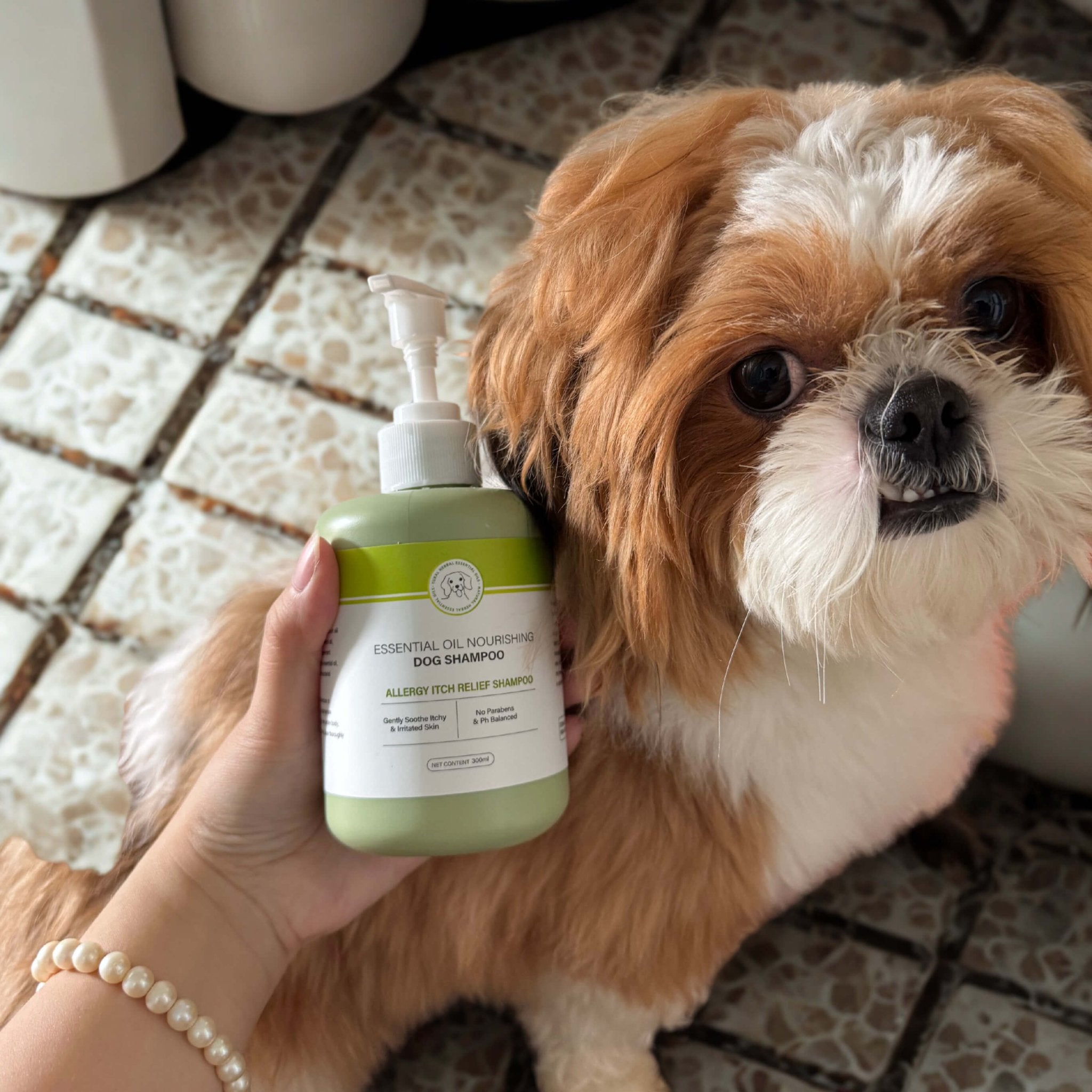 Natural Essential Oil Pet Shampoo - Allergy Itch Relief & Skin Repair for Dogs & Cats | Pawra Pet Care Pet Grooming Supplies